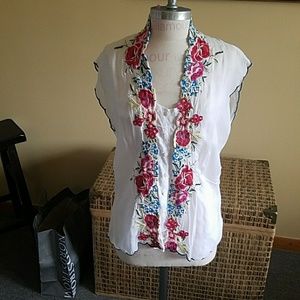 Johnny Was short sleeve blouse/vest size med.